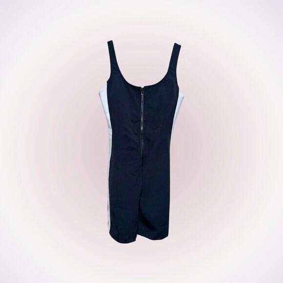 Gigi C Sport Theo black and white zip front sleeveless workout romper | Sz S - Picture 1 of 7